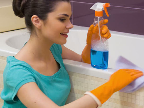 KHÁCH HÀNG THÔNG THÁI KHI LỰA CHỌN DỊCH VỤ VỆ SINH CN